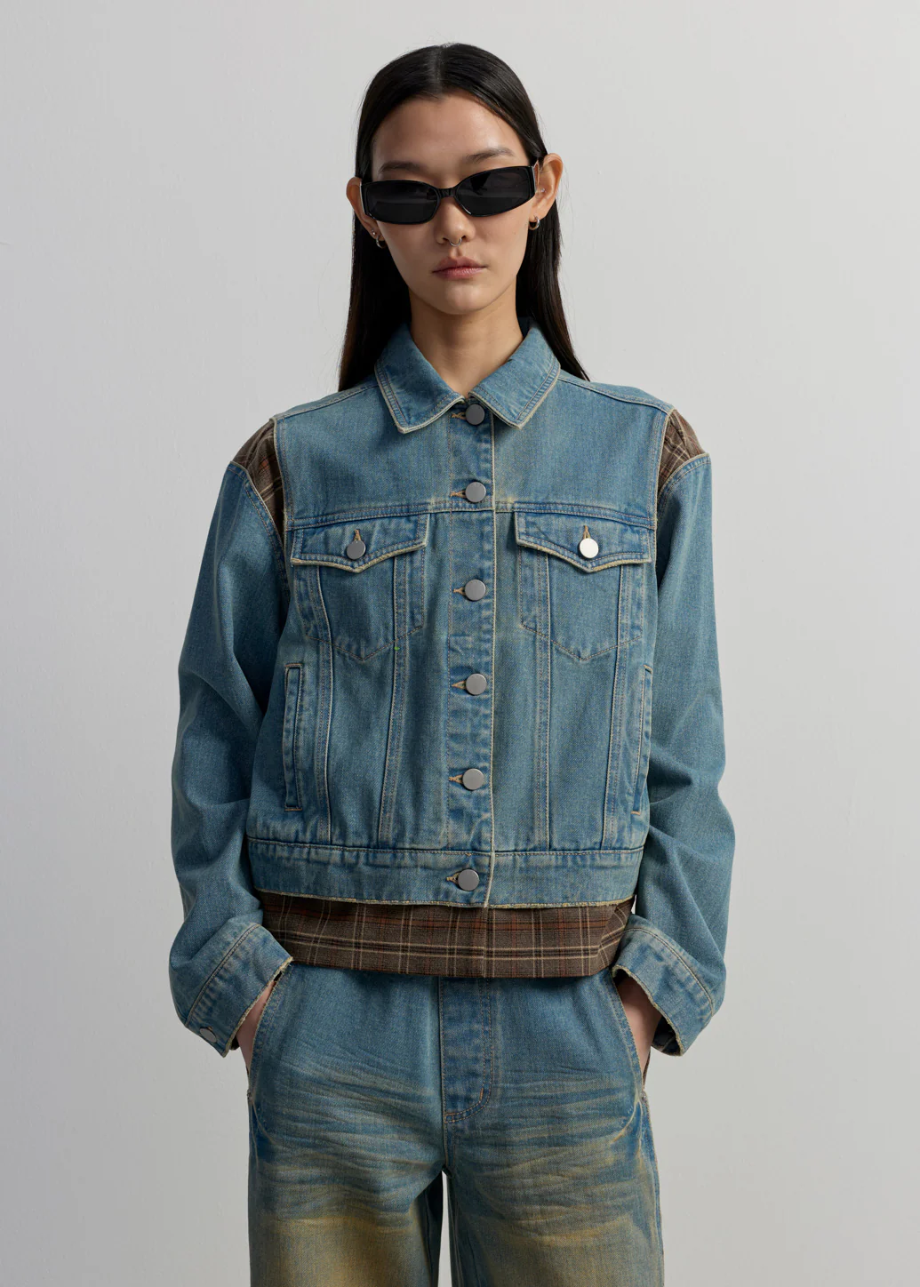 Women: Clothing